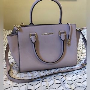 Michael Kors crossbody